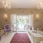 Hotel Alaroof 2*
