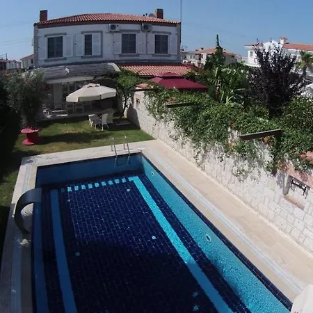 Alaroof 2* Alacati