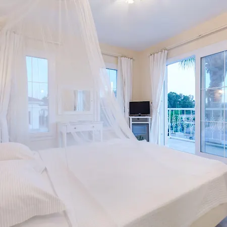 Hotel Alaroof Alaçatı