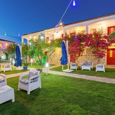 Hotel Alaroof 2*
