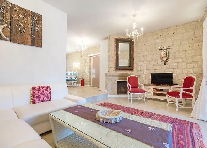 Alaroof Hotel Alaçatı