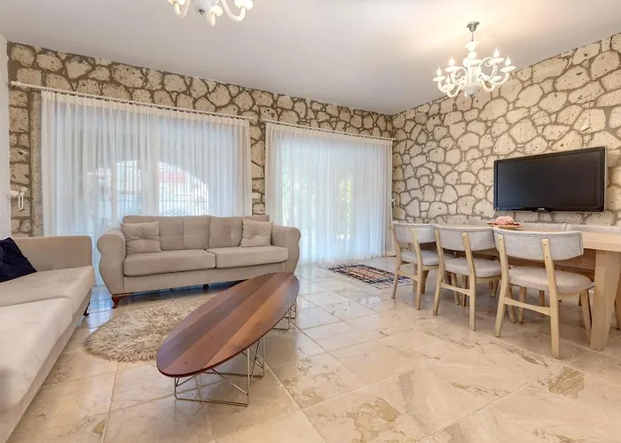 Alaroof 2* 알라카티